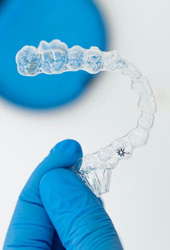 Geans Clinic - About Clear Aligners Invisalign - Angel Aligners