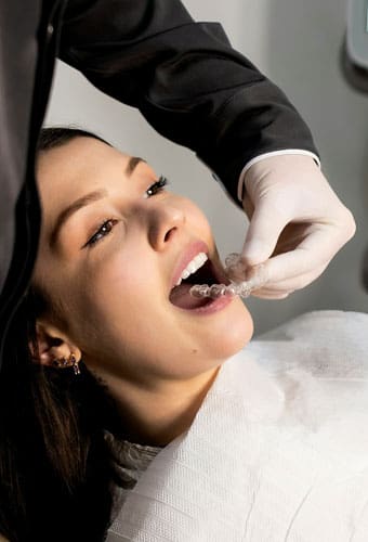 Geans Clinic - About Orthodontic Retainers