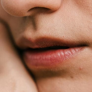 Geans Clinic - Thin Lips