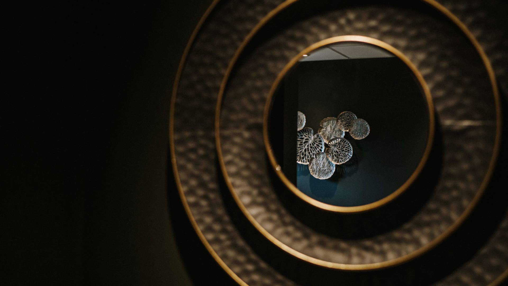 Geans Clinic - Interior Mirror